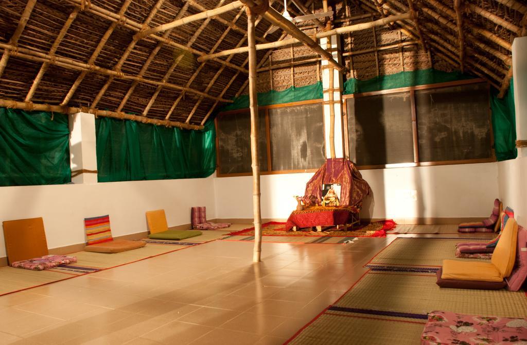 The Mountain Retreat Hotel Tiruvannāmalai Exterior foto