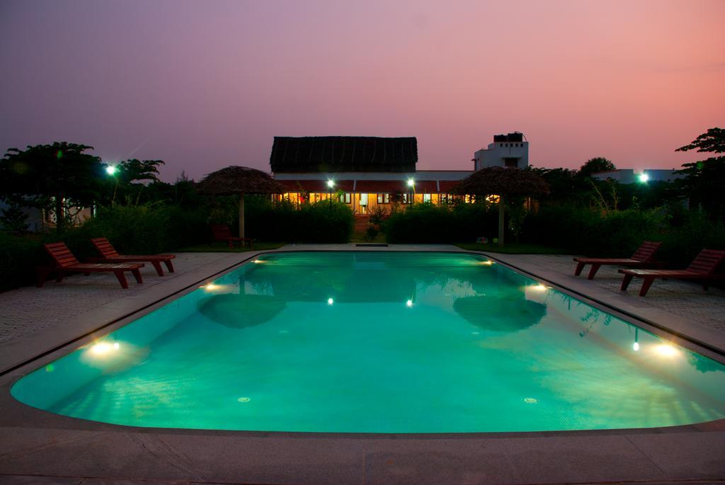 The Mountain Retreat Hotel Tiruvannāmalai Exterior foto